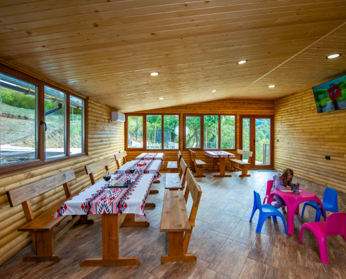 Механа и детски кът къща за гости Трявна